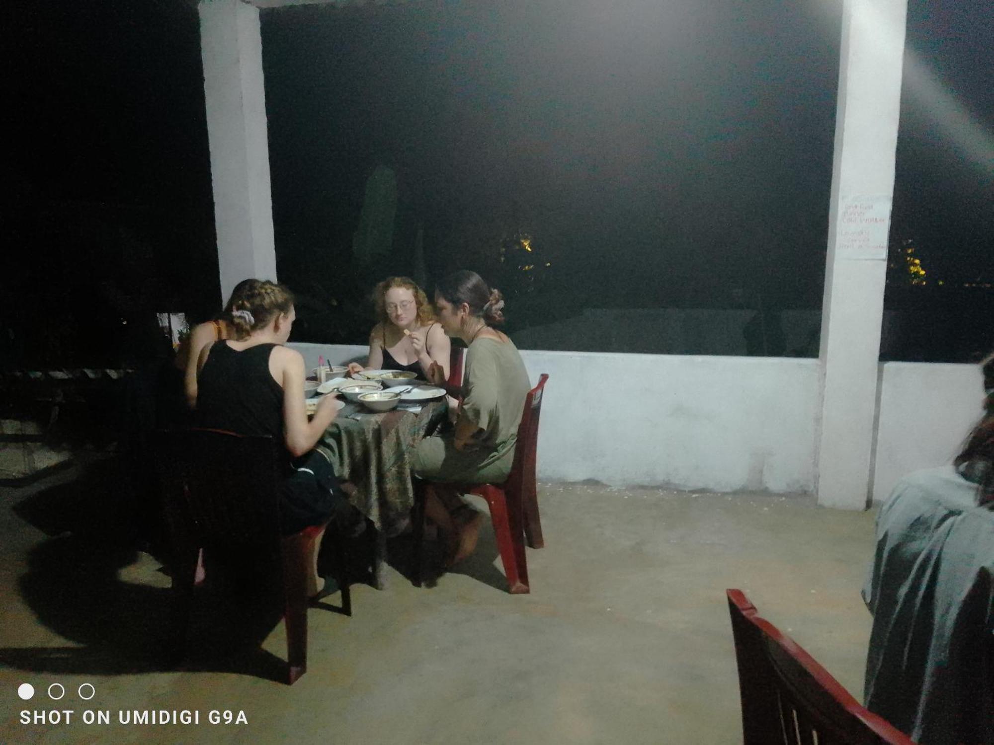 Rithu Homestay Sigirîya Extérieur photo